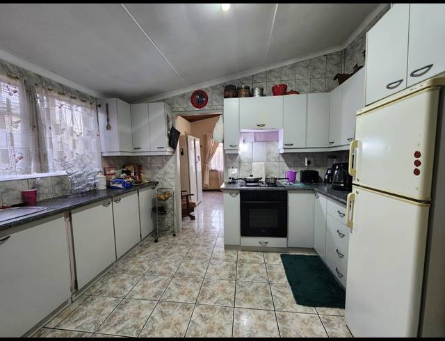3 BEDROOM HOUSE SOLD IN VEREENIGING CENTRAL